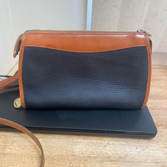 Vintage, Authentic Dooney & Bourke Purse - Picture 2 of 3